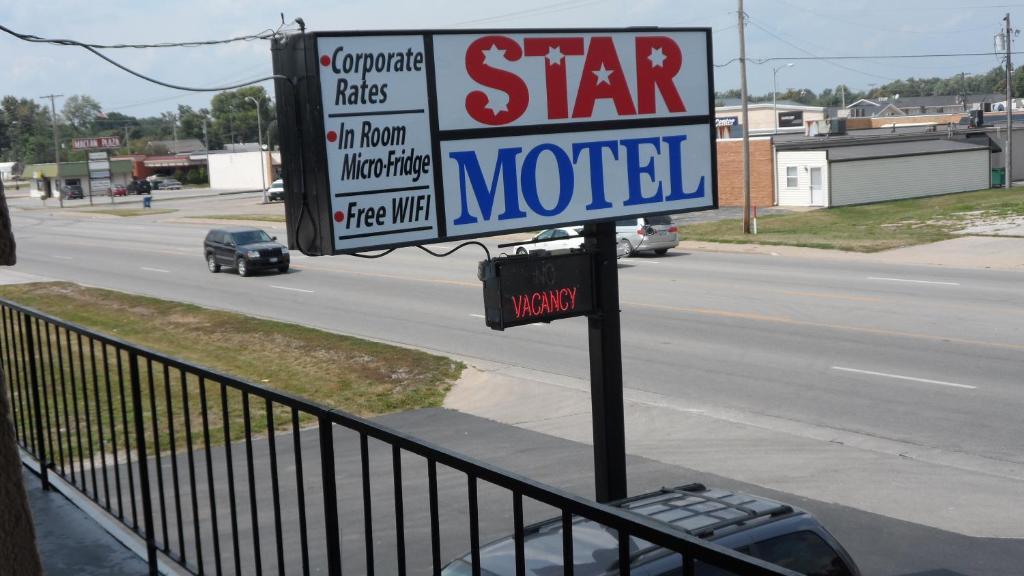Macomb Star Motel מראה חיצוני תמונה