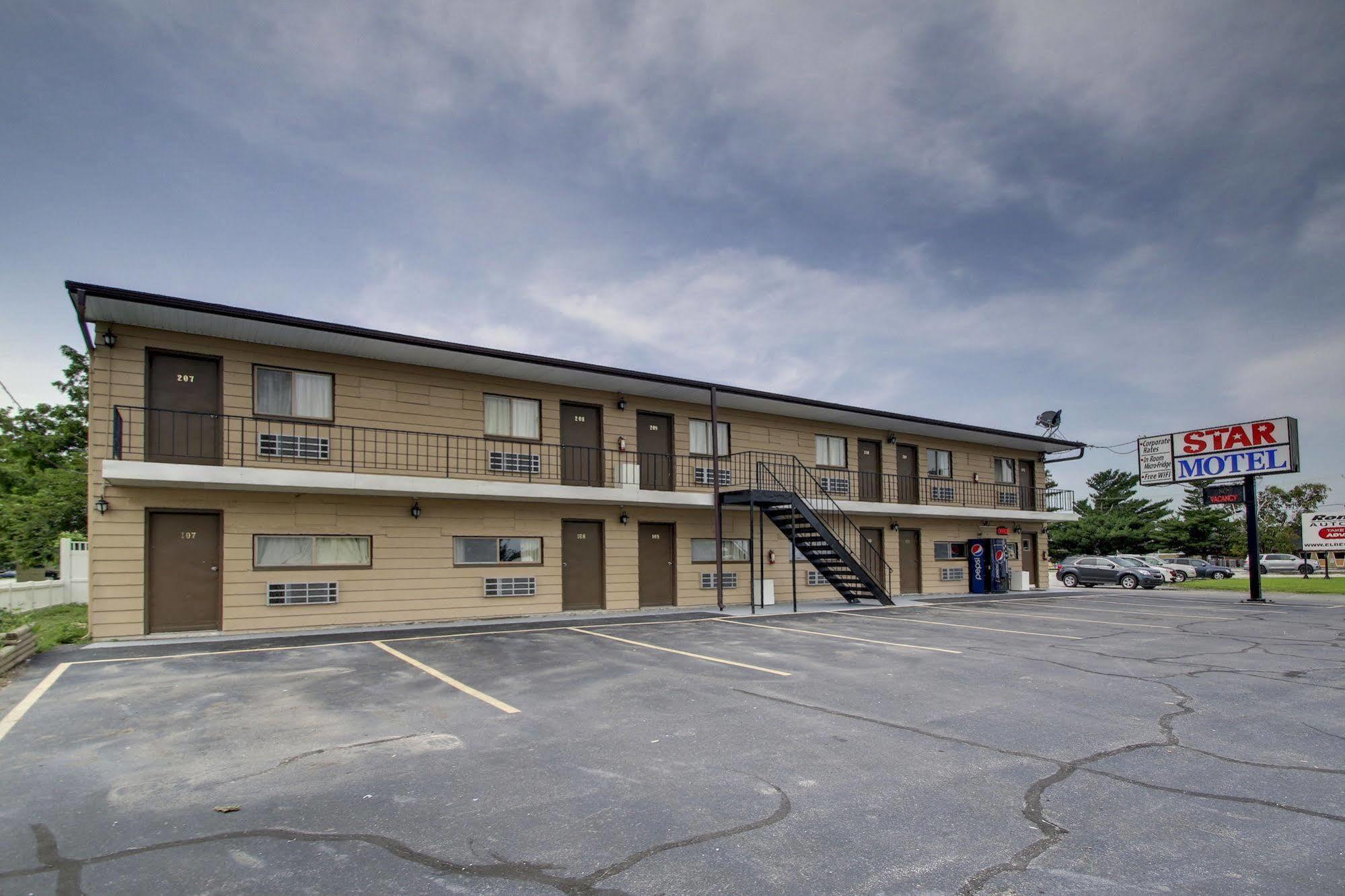 Macomb Star Motel מראה חיצוני תמונה