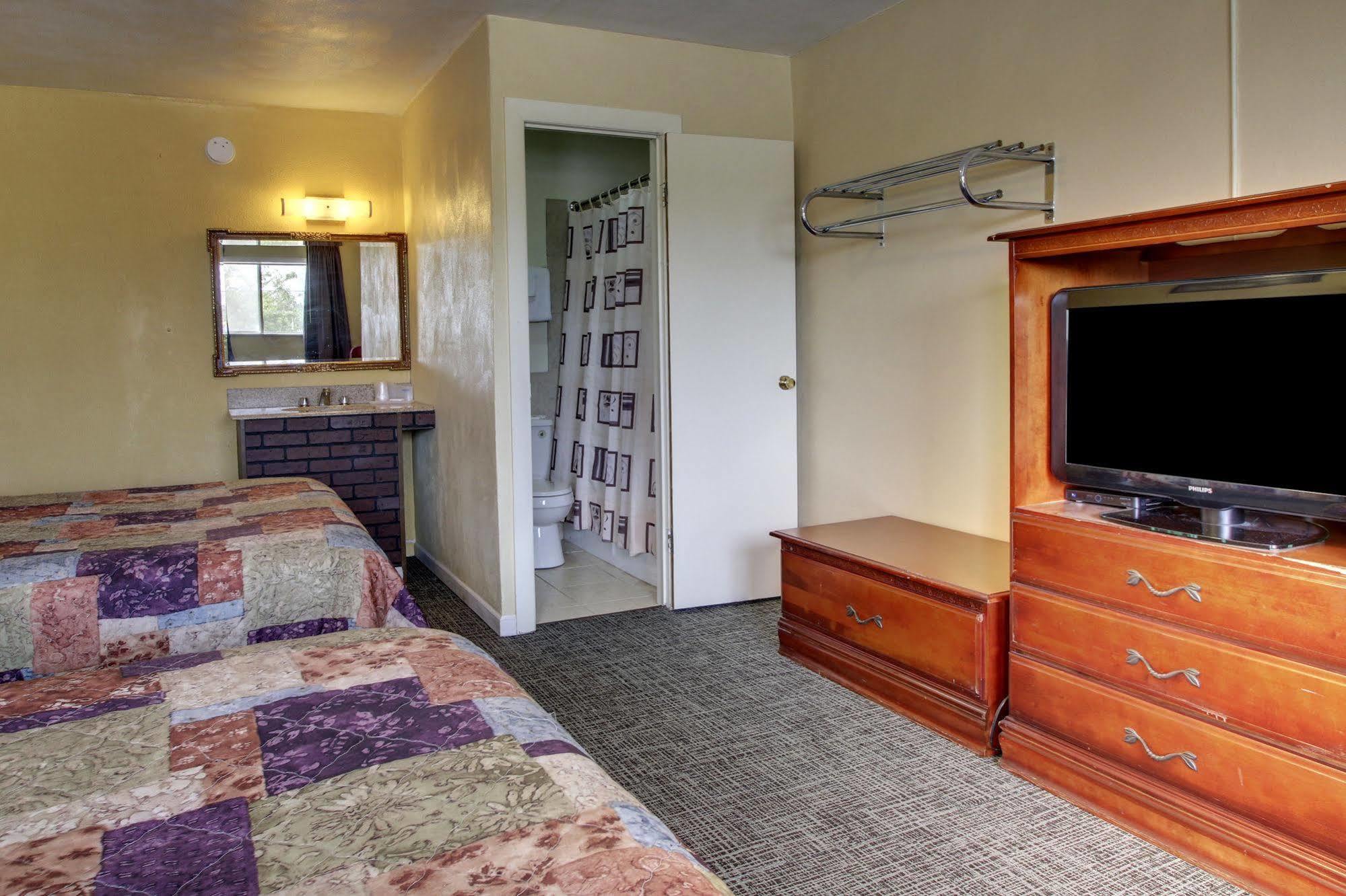 Macomb Star Motel מראה חיצוני תמונה
